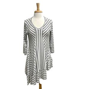 Comfy USA Striped Tunic Top Asymmetrical Jersey Knit Gray White size Medium